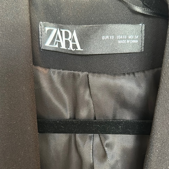 Zara Black Double-Breasted Blazer - Picture 2 of 5